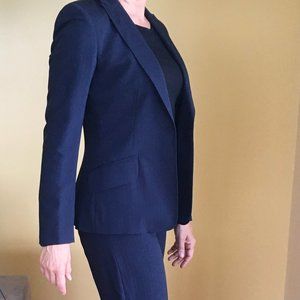 Pant suit